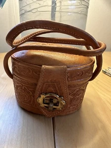 Borsa messicana vintage in pelle scooled in rilievo boho hippie borsa scatola pillole - Foto 1 di 10