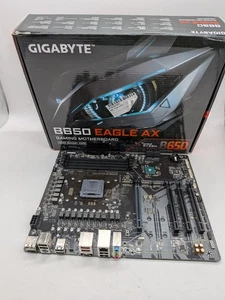 Placa madre modelo desconocido - piezas sueltas/defecto - Imagen 1 de 5