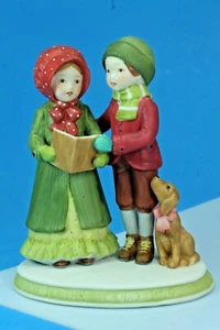 Figura de colección 1979 Designers Collection Holly Hobbie Joy To The World. - Imagen 1 de 8