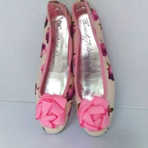 Beverly Feldman Floral Print Ballet Flat Pink Rose Detail Romantic Spring Shoes - Picture 1 of 4