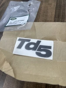 LAND ROVER DEFENDER RAISED DECAL TD5 DISCOVERY 2 99-04 DAM100750MNZ GENUINE GRAY - Picture 1 of 5