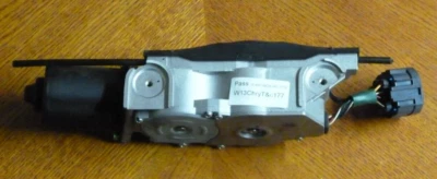 Motor eléctrico puerta corredera Chrysler Town & Country Dodge Grand Caravan 2013 Foto 1 de 2