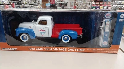 Greenlight 1/18 GMC 150 Vintage Gas Limited Edition White - Image 1 of 4
