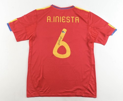 SPAIN NATIONAL TEAM WINNERS 2008 SIGNED FOOTBALL SHIRT ADIDAS SIZE