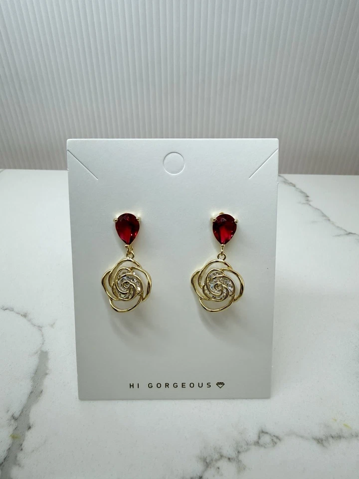 Pendientes colgantes rosa rubí chapados en oro de 18 quilates cristales de vidrio de latón circonita cúbica Foto 1 de 1