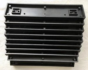 Lote de 10 marcos de letreros de placa de identificación para puerta/escritorio de plástico negro de 2"" x 9"" NUEVOS - Imagen 1 de 5