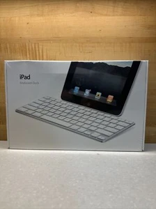 Apple iPad Keyboard & Dock Model A1359 MC533LL/B 1st Gen 1 2 3 New Sealed 2010 - Picture 1 of 7