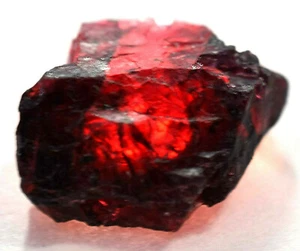 29.05 Ct Natural Red Pianite GGL Certified Best Top Quality Rough - Picture 1 of 5