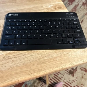 NEW Fintie 10-Inch Ultrathin (4mm) Wireless Bluetooth Keyboard for Tablet PC - Picture 1 of 7