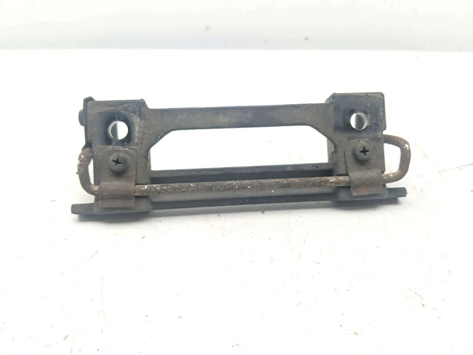 Защелка переднего водительского сиденья 04 Kawasaki EX 500 Ninja 500R - Изображение 1 из 4