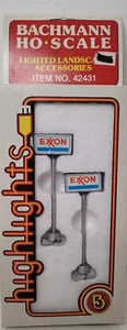 Bachmann HO Scale Lighted Exxon Gas Station Signs - 641 - Imagen 1 de 4