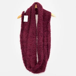Calvin Klein Boucle Infinity Loop Scarf Women Burgundy Soft Knit Poly - Picture 1 of 9