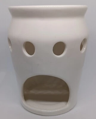 Calentador de aceite de fragancia ligero de té blanco Mainstays. Nuevo sin caja. 5"×3.5" Foto 1 de 4