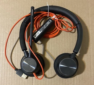 Plantronics Blackwire 3320 USB-A Wired Dual-Ear Stereo Headset with Boom READ - Image 1 of 4
