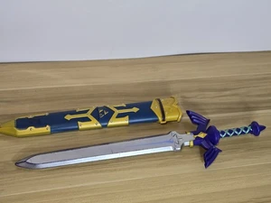 Nintendo The Legend Of Zelda 2015 Disfraz Hueco Plástico Eslabón Espada y Funda - Imagen 1 de 9