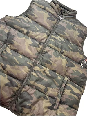 SwissTech Men's Green Puffer Vest Jacket Full Zip Camouflage XL Water Repellent - Image 1 of 4