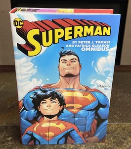 Superman von Peter J. Tomasi & Patrick Gleason Omnibus von Peter J Tomasi: gebraucht - Bild 1 von 3