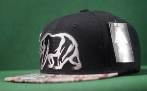 Nuovo cappello snapback Whang California Republic viola/giallo RHTNBR-91 - Foto 1 di 4