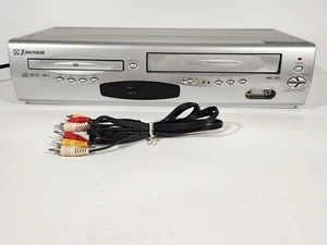EMERSON EWD2203 DVD/VHS VCR COMBO Reproductor *Sin control remoto* ¡Funciona muy bien! - Imagen 1 de 9