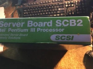 Intel server mb, a57951-009 dual skt 370 133fsb scb2scsi - Picture 1 of 5