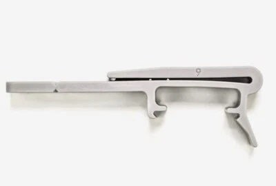 VERTICAL BLIND VALANCE CLIP Fits BALI MAGNUM AND GRABERS G-98 ULTRAVIEW & 1 3/16 - Image 1 of 4