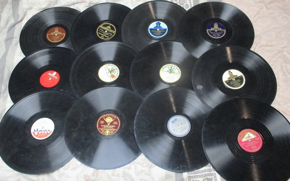 12 x 12" Schellack , Jazz bis Schlager aus Nachlaß, allgemein guter Zustand - Bild 1 von 1