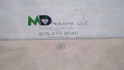 Chevrolet Equinox 2017-2020 puerta trasera puerta levadiza bloqueo Striker 125776815609  Foto 1 de 4