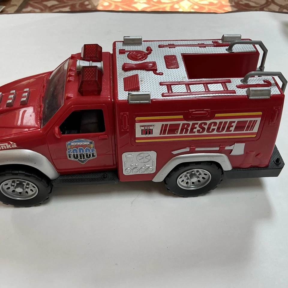 2009 Tonka Rescue Force Fire Truck - Image 1 of 2