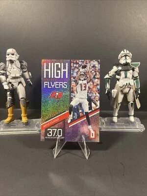 2019 Panini Unparalleled High Flyers #4 Mike Evans Tampa Bay Buccaneers HOLO - Image 1 of 3