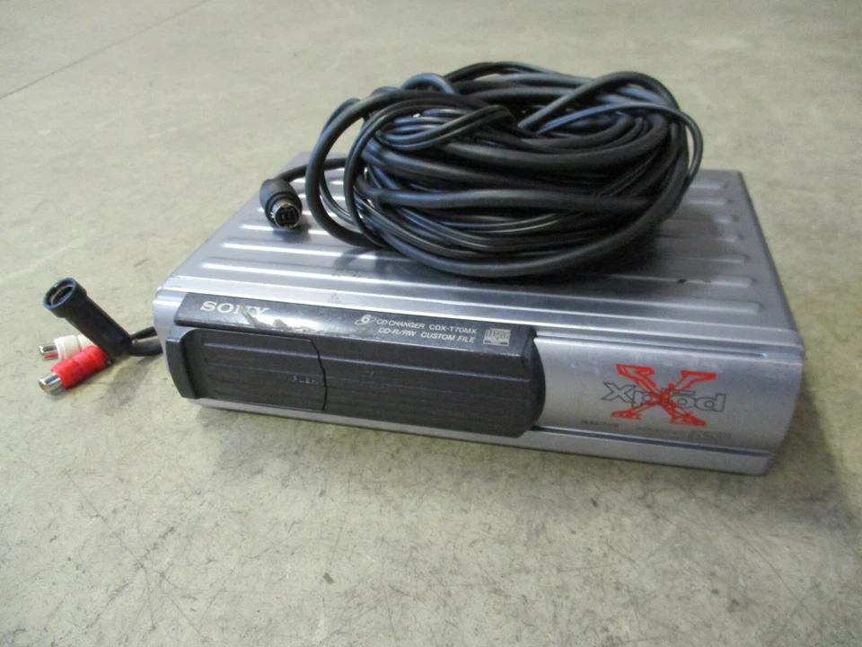 CD Wechsler SONY CDX-T70MX CD-Wechsler 6-Fach Radio Anschlusskabel MAGAZIN MP3 - Bild 1 von 4