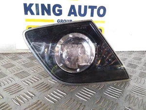 MAZDA 3 REAR GARNISH TAILGATE LAMP (LH SIDE), 2.3, HATCH, BK, 10/03-06/06 03 04 - Picture 1 of 2