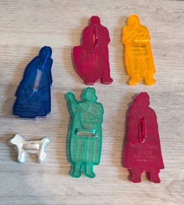 Vintage Plastic Robin Hood Flour Cookie Cutters 5 Piece Set Robinhood Sherwood - Picture 1 of 7