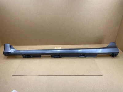 865112. 本田思域 2016 - 2021 左摇杆侧边裙原始设备制造商 71850-TBA-A01ZD — 第 1/4 张图片