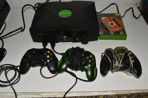 Original Xbox CONSOLE BUNDLE VIDEO GAME SYSTEM- GAMES - 3 Controllers (YED82) - Picture 1 of 6