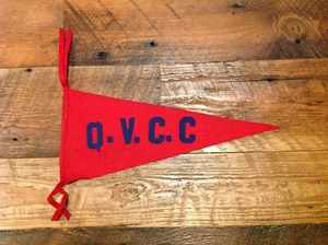 Vintage Q.V.C.C Pennant 16" x 7" - Picture 1 of 2