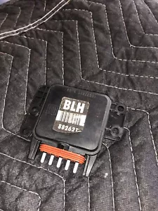 1985 305 TPI ESC—CAMERO/firebird - Picture 1 of 2