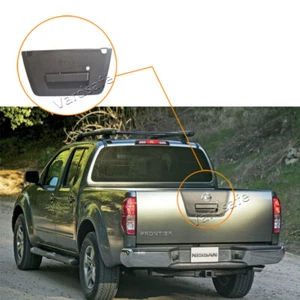 Vardsafe VS278 Reversing Rear View Camera for Nissan Frontier - Picture 1 of 5
