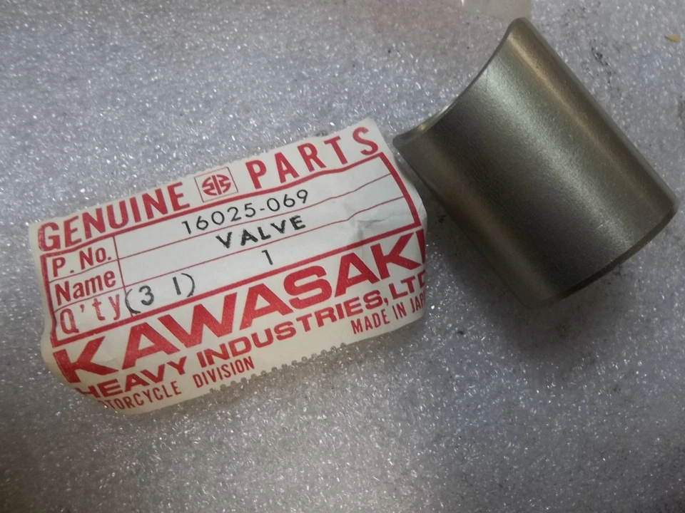 CARBURADOR KAWASAKI ACELERADOR EXTENSIÓN F6 F7 1971-1975 NOS/OEM 16025-069 VINTAGE Foto 1 de 1