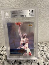 1993-94 Upper Deck Holojams #H4 Michael Jordan Beckett Graded 8.5