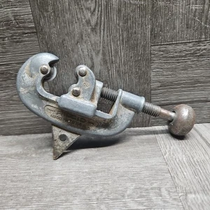THE RIDGE TOOL CO. RIDGID NO. 00 3/16 TO 1 1/8" O.D PIPE CUTTER Vintage - Picture 1 of 6