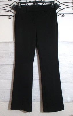 Simply Vera Wang Knit Pants Women's Size 6 Black Flared Leg Pockets - Image 1 of 4