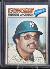 REGGIE JACKSON; 1977 TOPPS BASEBALL CARD # 10