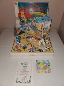 Milton Bradley 1990 La Sirenita Personaje Disney 3D juego de mesa de aventura - Imagen 1 de 12