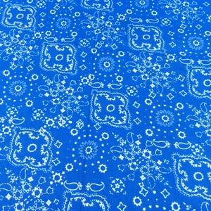 Blue Bandana Print Brushed Cotton Flannel Jo-Ann Fabric 1/2 Yard 18x42 - Picture 1 of 4