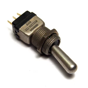 Miniatur-Kipp-Schalter mit großem Knebel, CH 8868K64 / MS 21356-231, MIL Spec - Picture 1 of 3