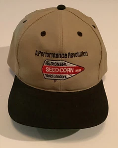 Vintage Pioneer Seed Hat Corn Performance Revolution Snapback Cap Made in USA - Picture 1 of 7
