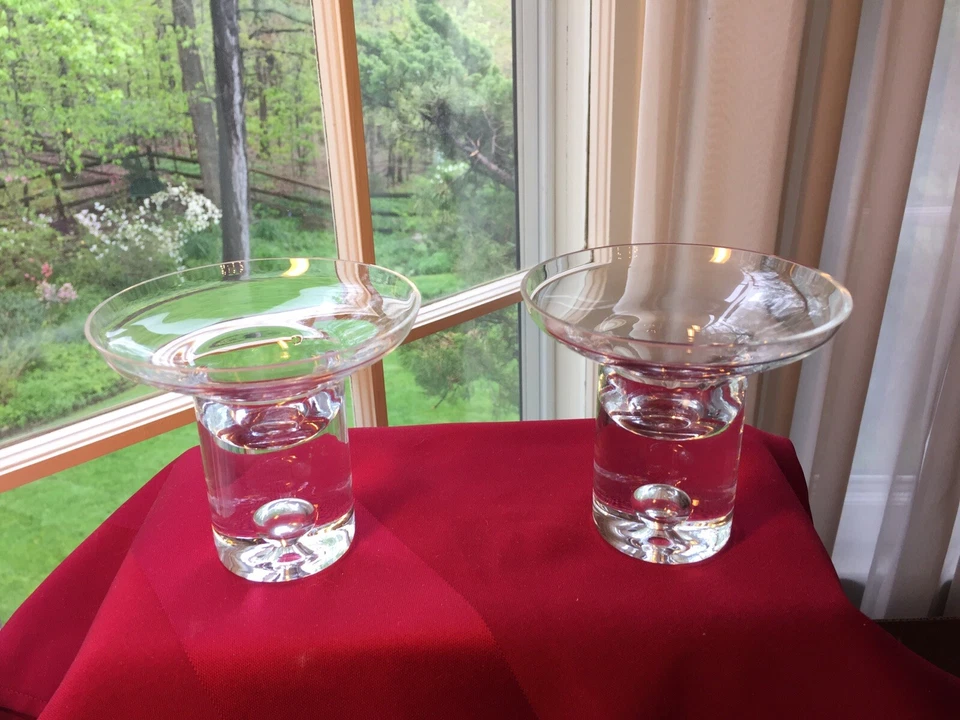 Par de candelabros de luz de té de vidrio transparente Formano firmados de colección. Foto 1 de 4