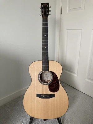 Sigma S000P-10e Guitar. All solid guitar with gig bag. - Image 1 of 4