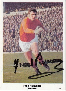 Vintage SIGNED THE SUN 1970 Trading Card FRED PICKERING BLACKPOOL - Picture 1 of 1