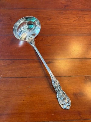RARE 12" REED & BARTON FRANCIS I SOUP PUNCH SERVING LADLE STERLING SILVER I 1st - Image 1 of 4